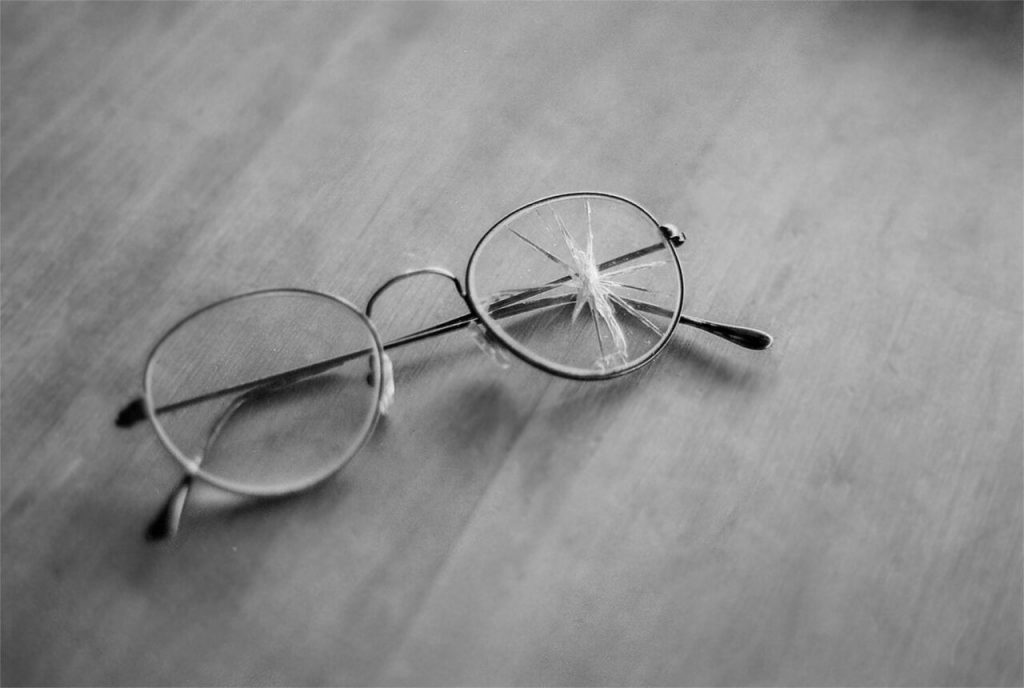 Lenti in vetro o infrangibili?